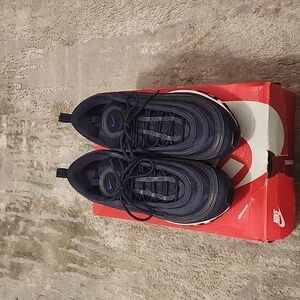 Nike Air Max 97